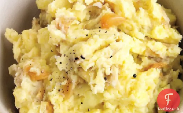 Purè di patate all'aglio arrostito