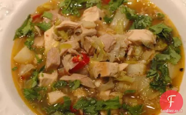 Zuppa di verdure di pollo piccante