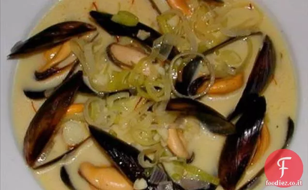 Torte di granchio con salsa di crema di Chardonnay