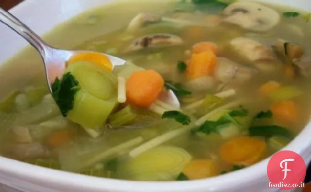 Zuppa di verdure di primavera