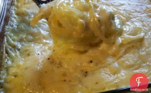 Cipolle al forno con formaggio Cheddar
