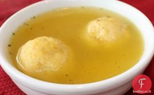 La favolosa zuppa di palle Matzo di Oma
