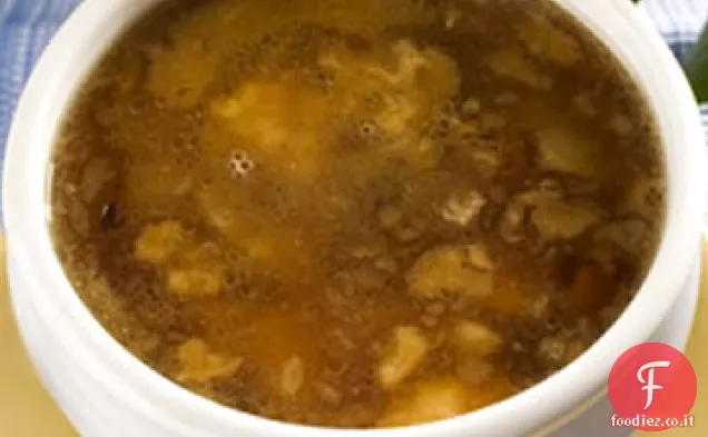 Zuppa di cipolle caramellate alla fiorentina