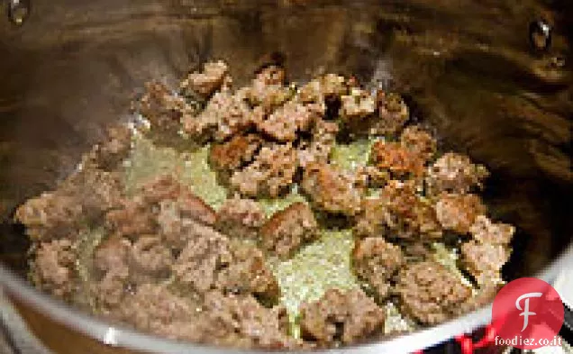 Stufato di salsiccia e cavolo italiano