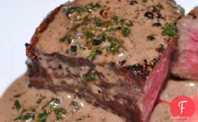 Filet Mignon con salsa al Vino Rosso e Rafano