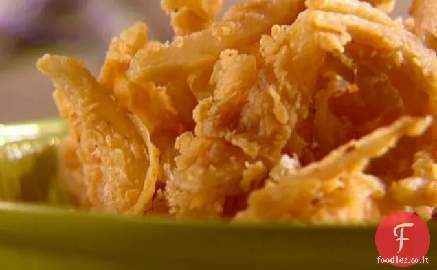 Strisce di cipolla fritte