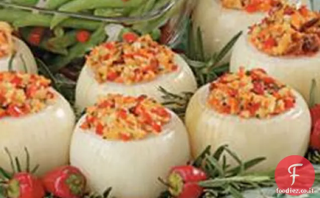 Cipolle al forno ripiene di verdure