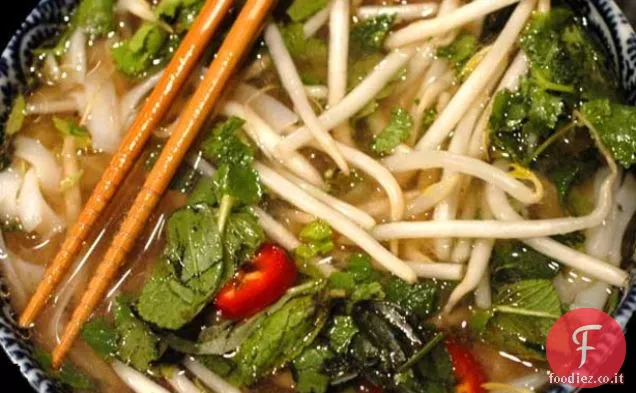 Pho Bo-Zuppa di noodle di manzo