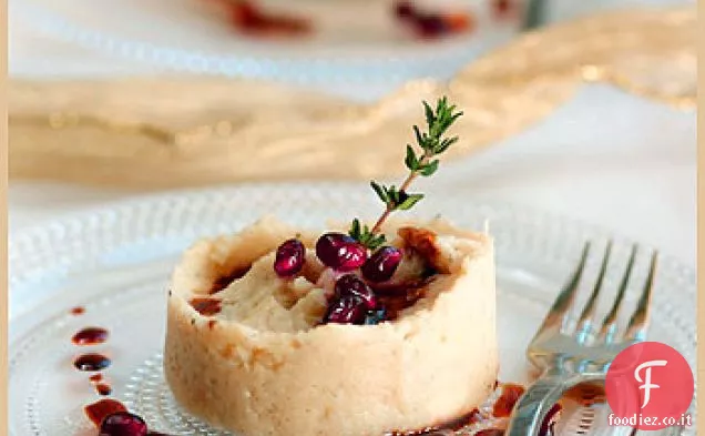 Purea di sedano al gusto di vaniglia e salsa di melograno
