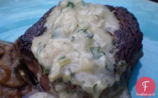 Manzo tenero soffocato in salsa di formaggio Stilton