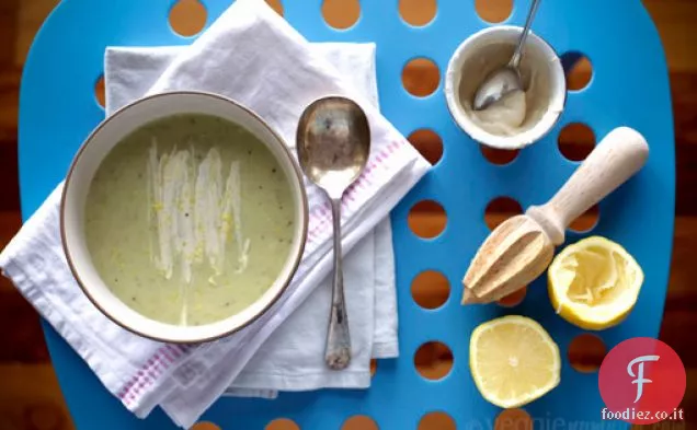 Zuppa di patate e piselli
