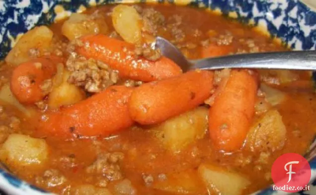 Pentola di coccio Stufato di manzo macinato