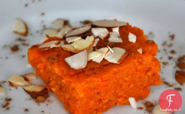 Barrette di carote speziate in stile indiano (Gajar Ka Halwa)