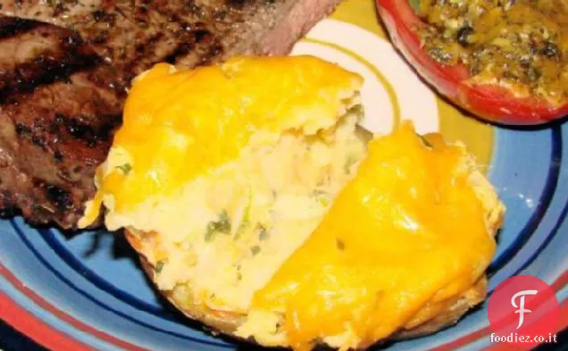 Patate al forno ripiene dorate
