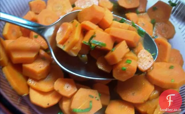 Salsa di spaghetti di mamma con salsiccia italiana