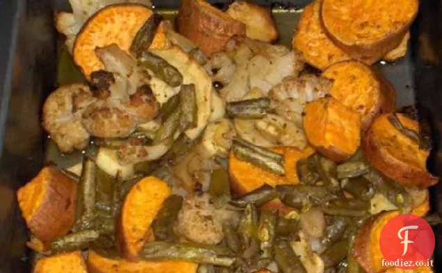 Facile un vassoio Cipolle arrostite e ortaggi a radice