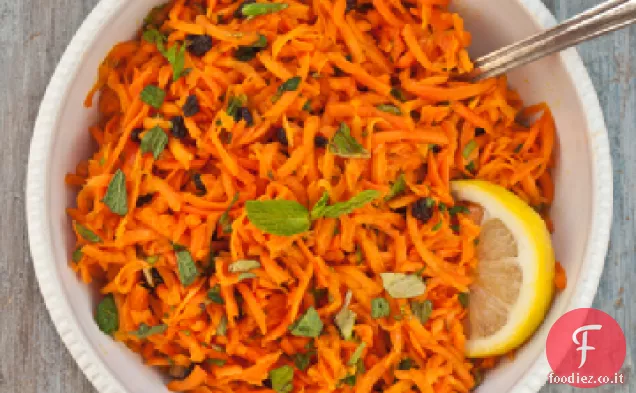 Insalate gravi: Insalata di carote e menta grattugiata con vinaigrette al miele e limone