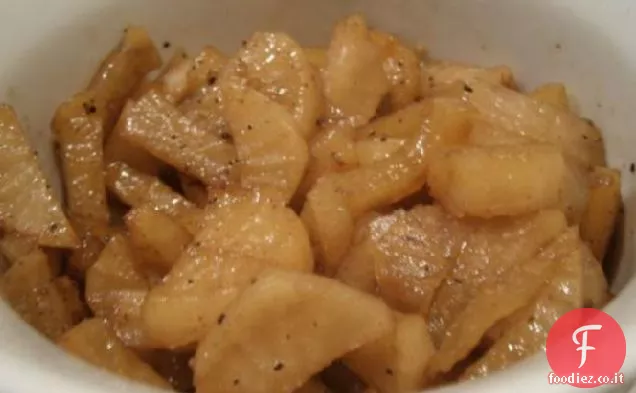 Ravanello Daikon con pollo-stile coreano
