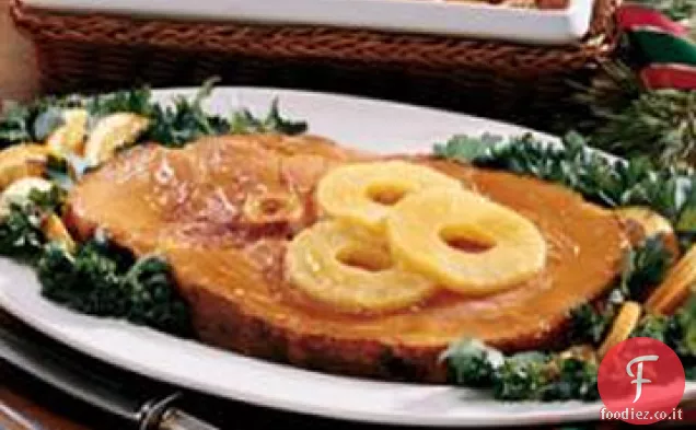 Fetta di prosciutto con salsa di ananas e arancia