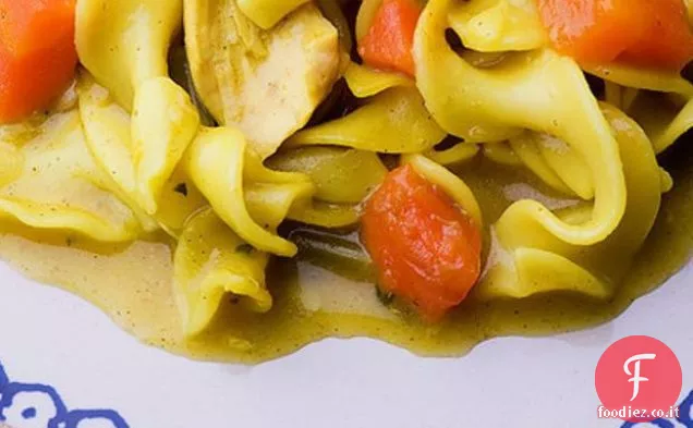 Pollo tagliuzzato con tagliatelle