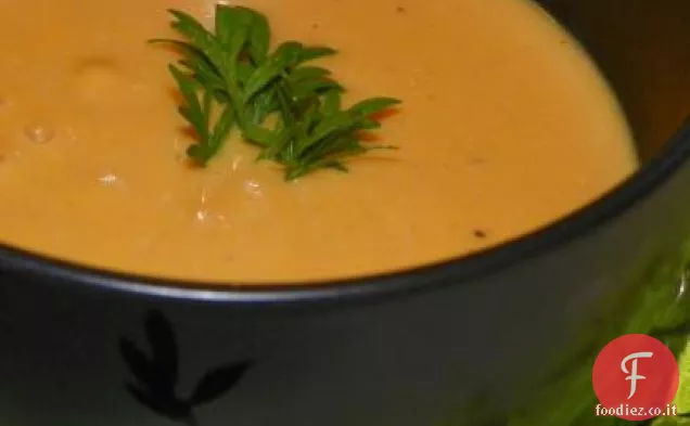 Torta di cottage inglese con cheddar e pastinaca