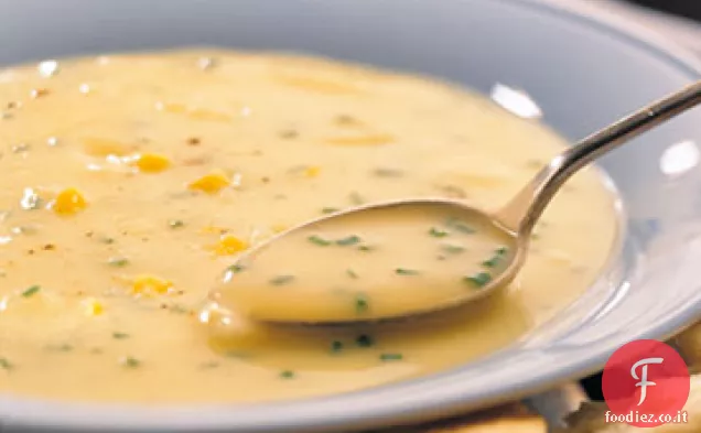 Zuppa di patate, cheddar e erba cipollina