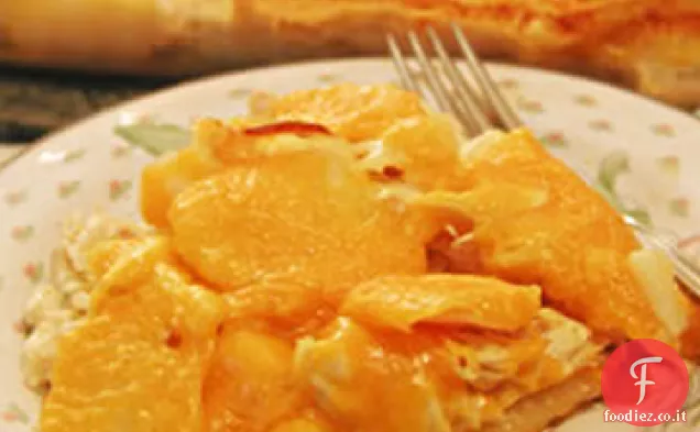 Casseruola di pollo e patate al formaggio
