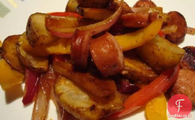 Bratwurst-Cena padella di patate