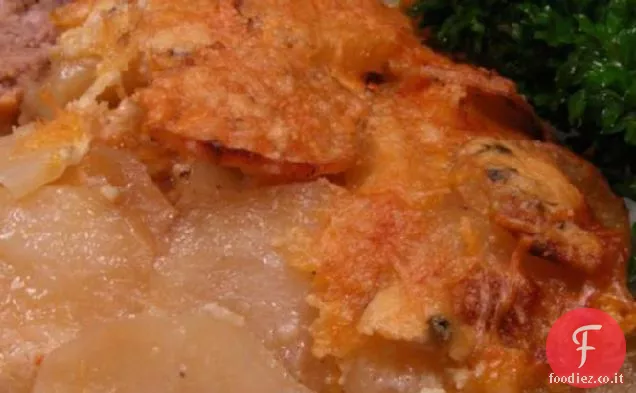 Patate smerlate con tre formaggi
