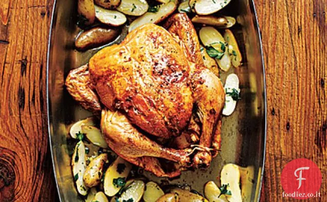 Pollo arrosto al limone e aglio con patate