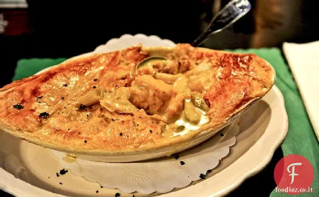 Ricetta classica della torta della pentola di pollo
