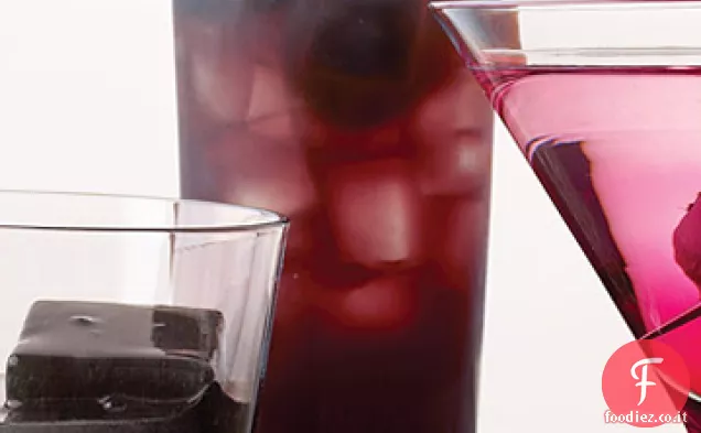 Speziato (e a spillo) Concord Grape Punch