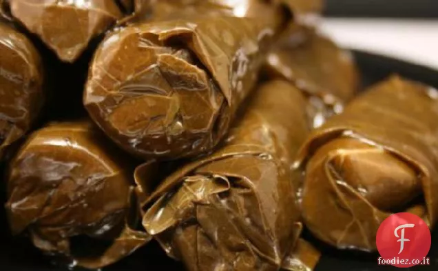 Dolmadakia (Foglie di vite ripiene)