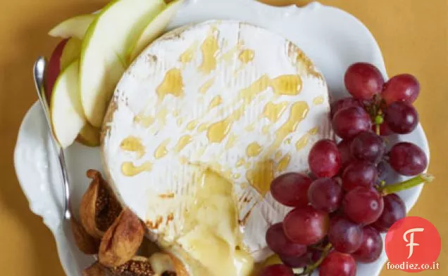 Brie al forno con miele
