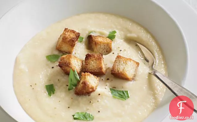 Zuppa cremosa di sedano rapa