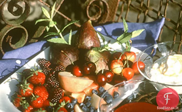 Frutta fresca con Ricotta e Salsa di Prugne