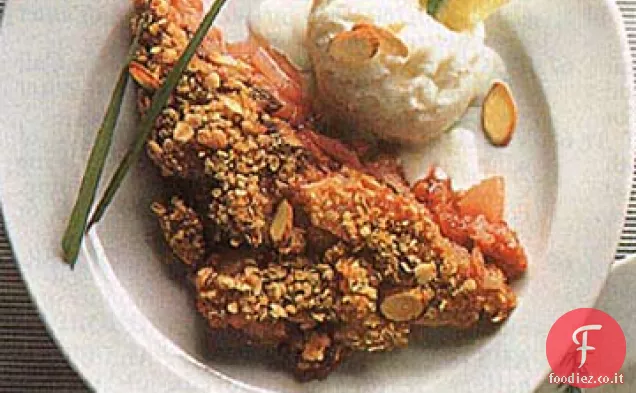 Farina d'avena, mandorla, pera e prugna croccante