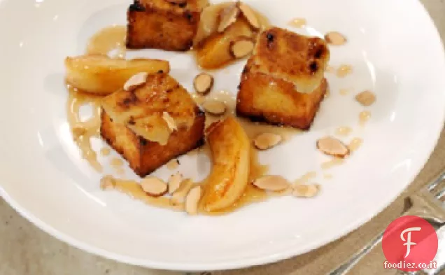 Toast alla francese in crosta di mandorle