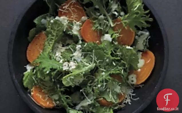 Barbabietole e cavoli con condimento cremoso di tofu