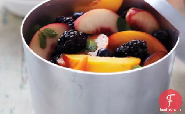 Insalata di frutta estiva