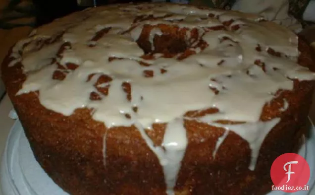 Brandy di albicocche e Rum Torta di libbra con pesche