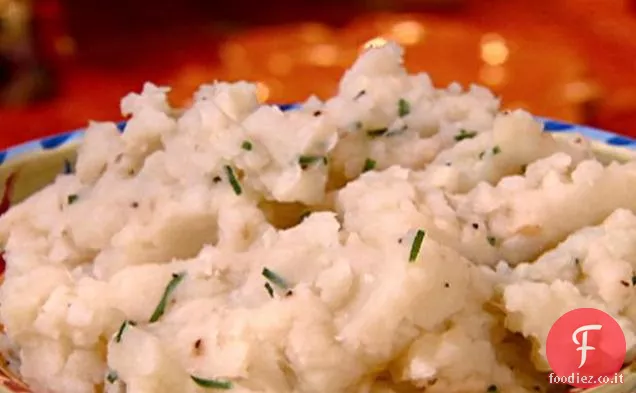 Purè di patate con aglio e sedano