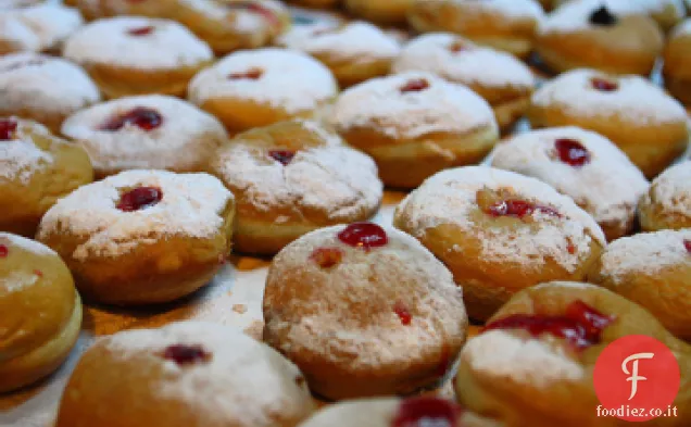 Sufganiyot (ciambelle di gelatina di Hanukkah)