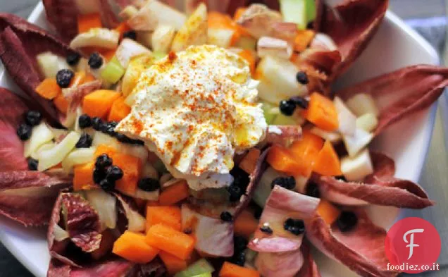 Carote, Finocchio e Cicoria Rossa con Hummus