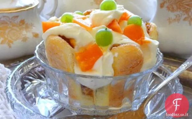 Albicocca Gooseberry Layered Sciocchezza Dessert con crema di mascarpone