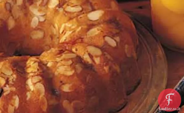 Torta al caffè di mandorle / albicocche