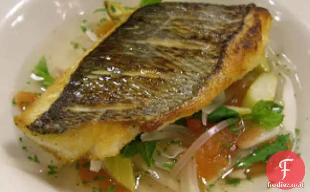 Pesce in brodo vegetale