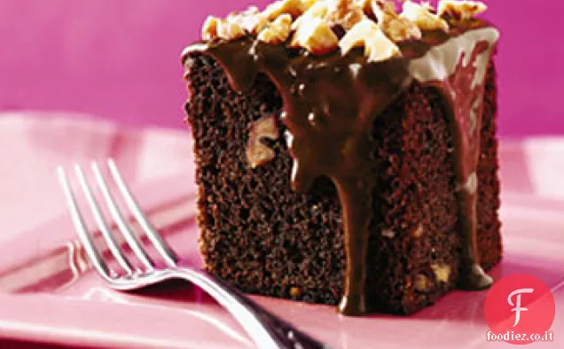 Torta al cioccolato e banana con noci