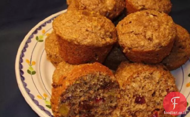 Muffin di crusca d'avena con frutta secca