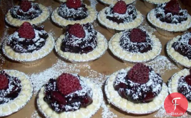 Crostate di noci e bacche